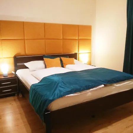 Apartament Kamieniczka Apartment